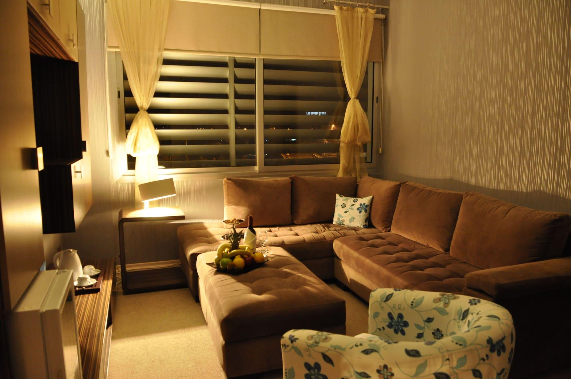 Orty Airport Hotel อิซมีร์ ภายนอก รูปภาพ