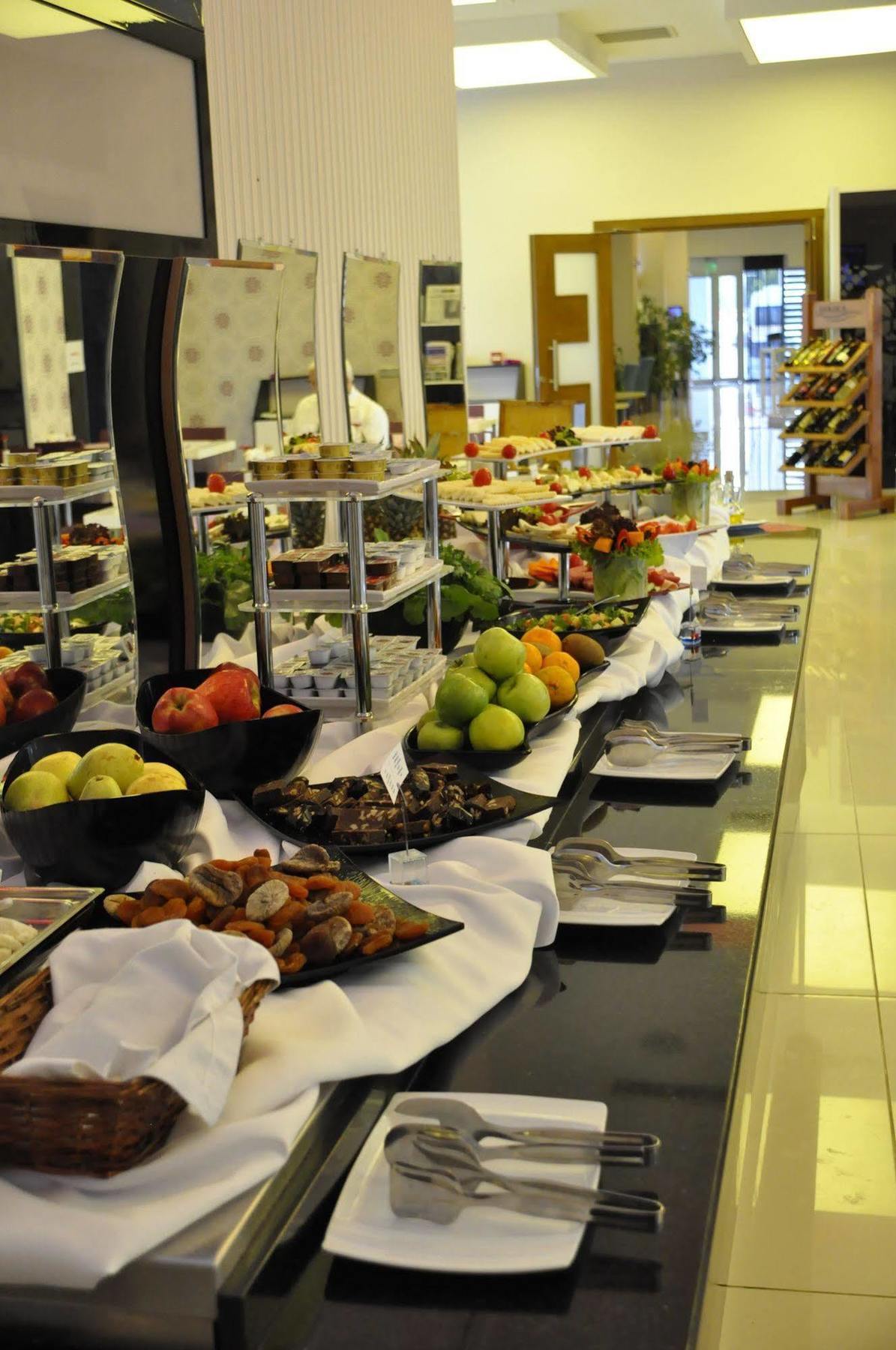 Orty Airport Hotel อิซมีร์ ภายนอก รูปภาพ